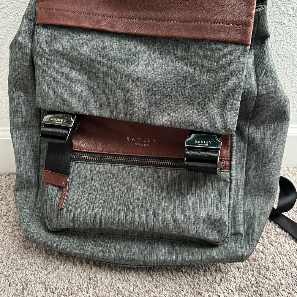 RADLEY LONDON Charcoal and Chestnut Men's Backpack